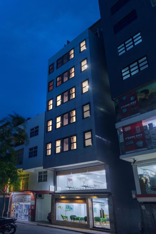 Hotel Novina Malé Esterno foto