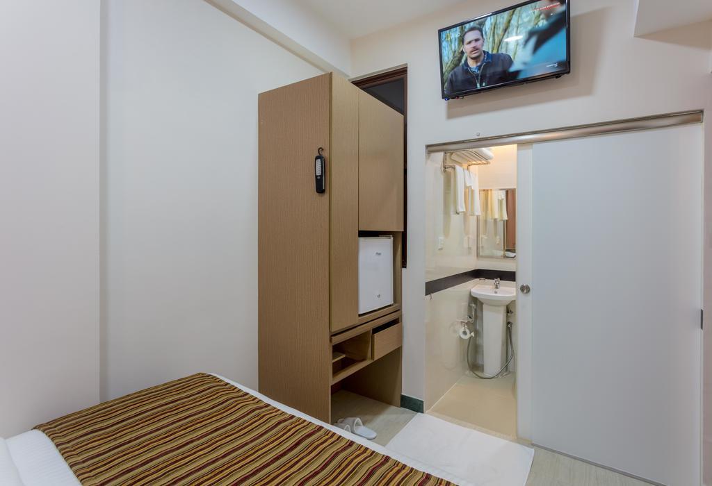 Hotel Novina Malé Esterno foto